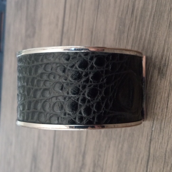 Vince Camuto Black Leather Snake Embossed Bracelet - Picture 4 of 4